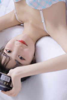 扒开双腿疯狂出入爽爽爽